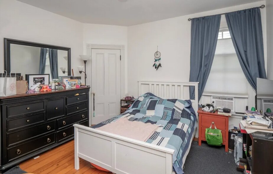 Building Photo - 17 Lincoln St