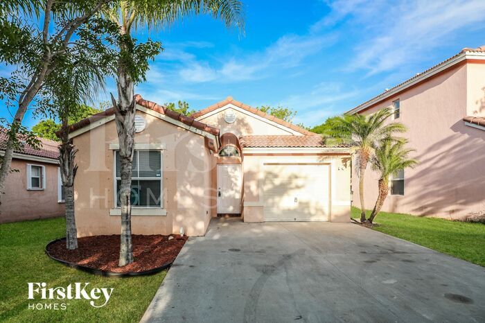 Primary Photo - 1558 SE 20th Pl