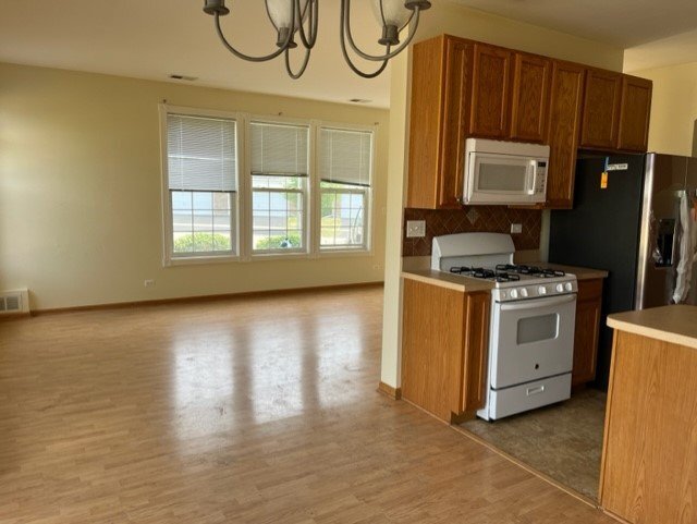 Building Photo - 478 Brookside Dr