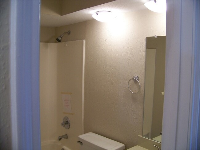 Building Photo - 4742 Tain Dr