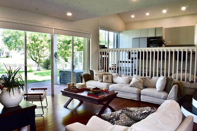 Building Photo - 5273 SW 158th Ave