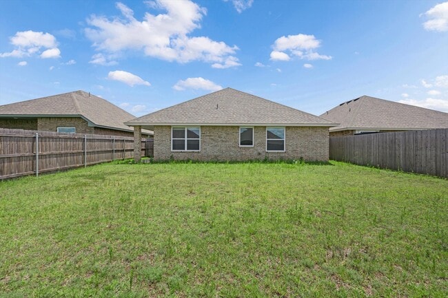Building Photo - 13933 Klinsman Rd