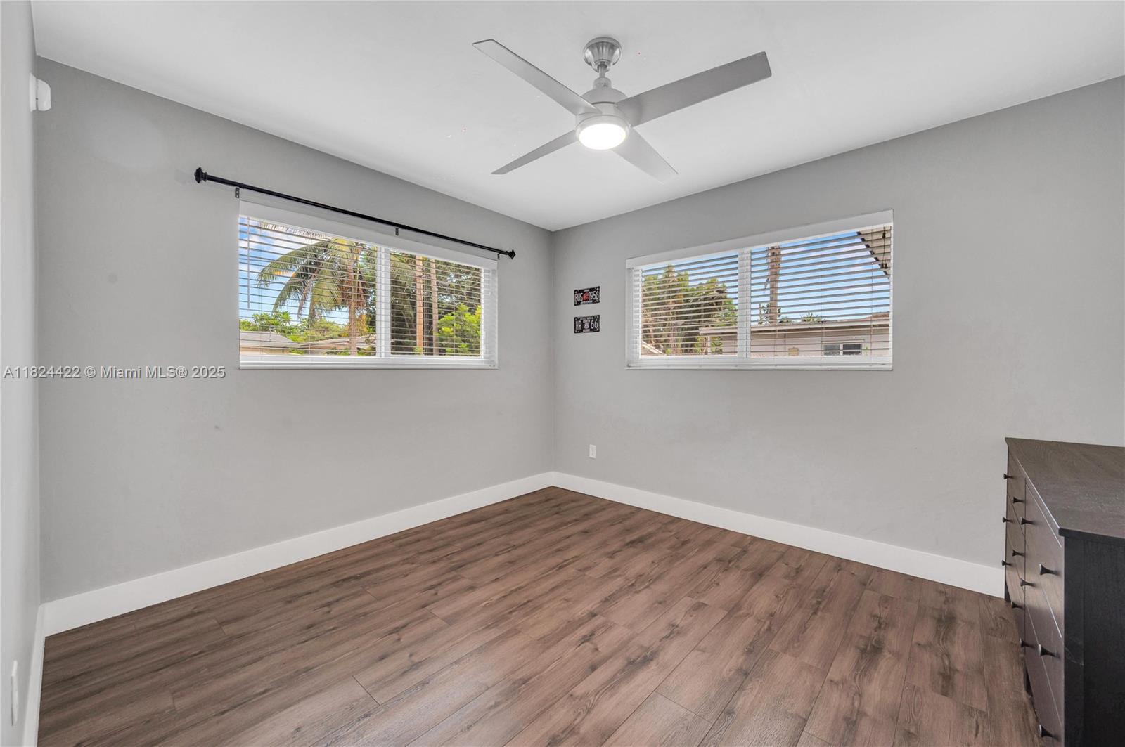 Building Photo - 4764 NE 15th Way