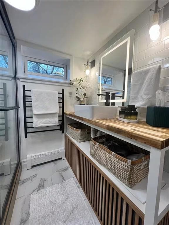 Building Photo - 207 Main Ave