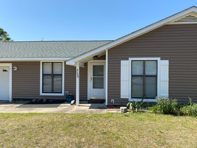 Primary Photo - 6209 Bretton Woods Dr