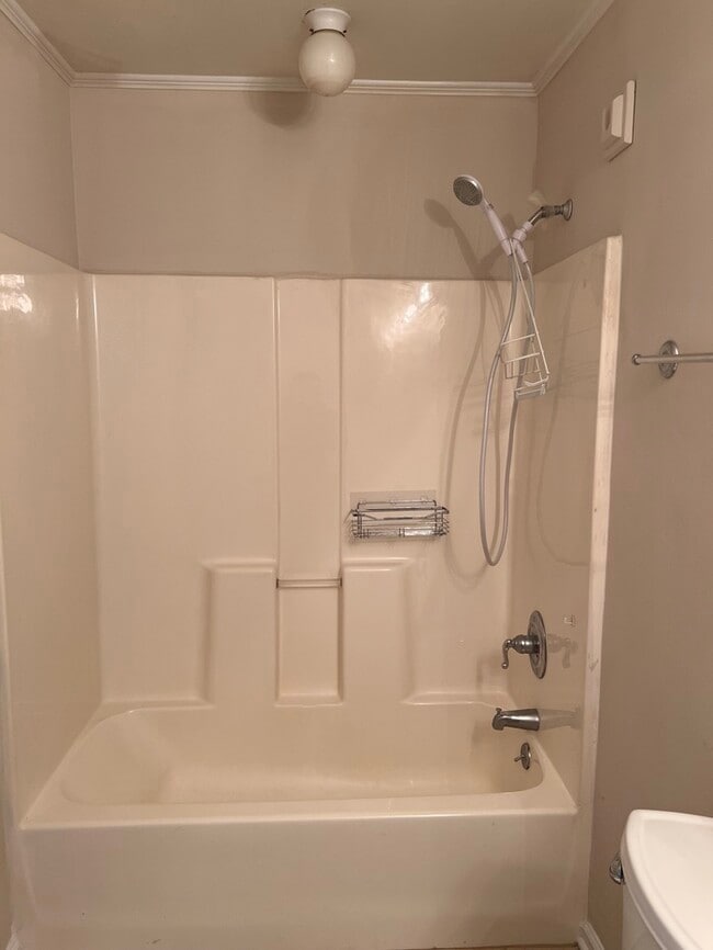 Building Photo - Condo on Lake Lanier!!!