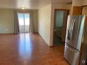 Building Photo - 3 Bedroom, 2 Bathroom House in Springfield
