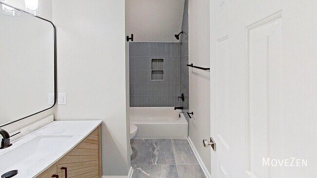 Building Photo - 1313 Dylan Heath Ct