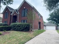 Building Photo - 16523 Town Lake Ct