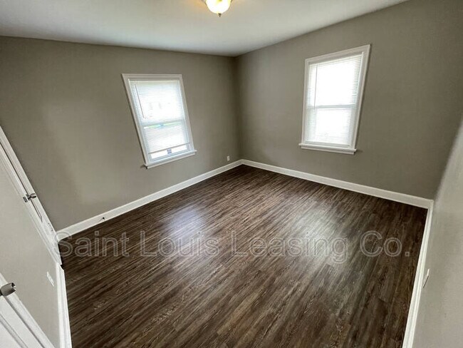 Building Photo - 1629 Talisman Ln