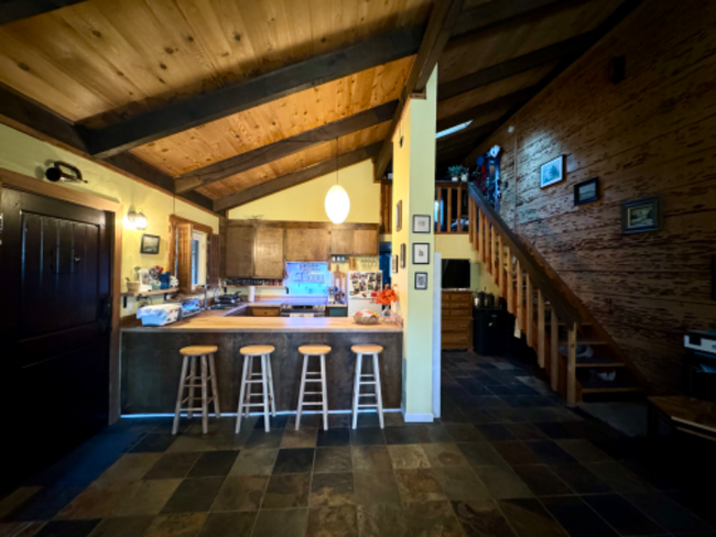 Building Photo - 355 Tramway Dr