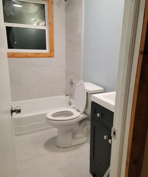 Building Photo - 1202 Ridgeland Rd