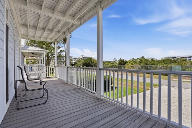 Building Photo - Fully Furnished Home on Tybee Island for Lease!