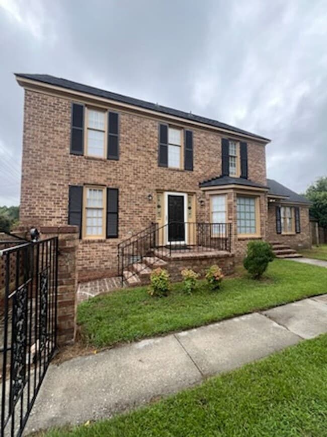 Building Photo - Home for Rent New Listing Beautiful Home