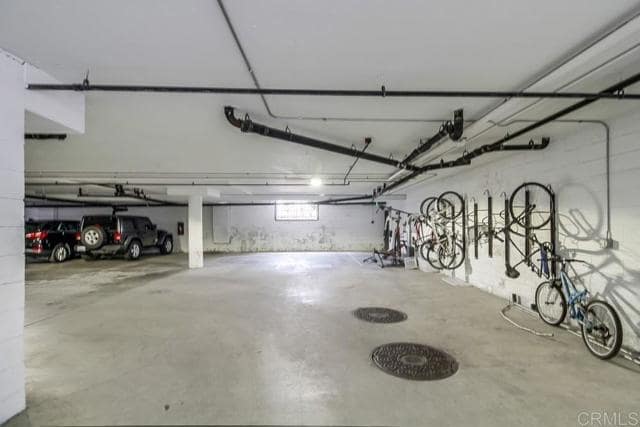 Building Photo - 3950 Cleveland Ave