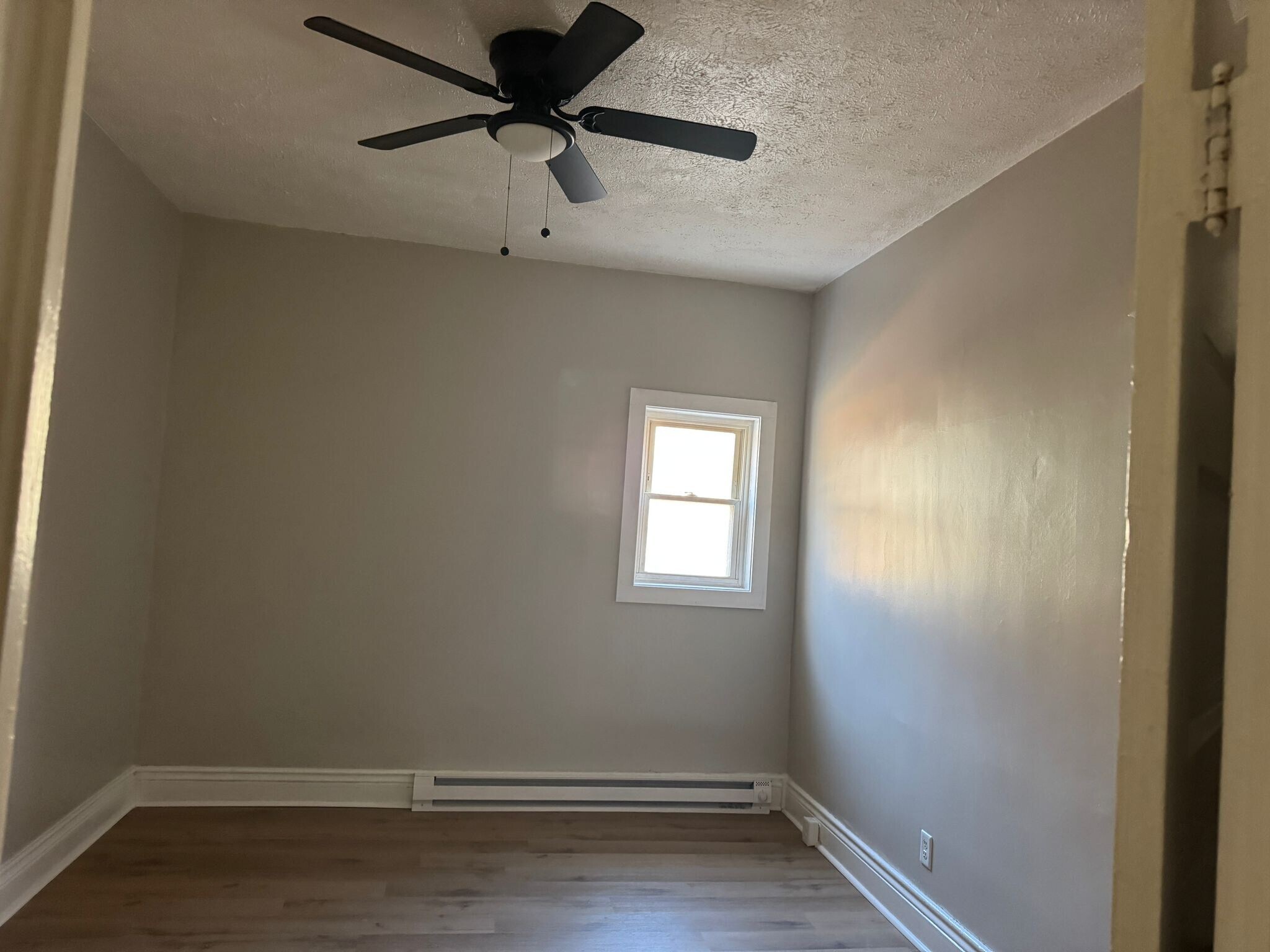 Building Photo - 500 S Douglas Ave