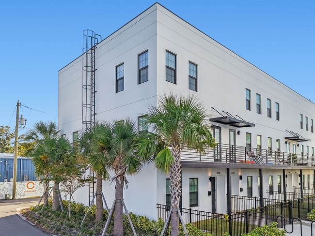 Building Photo - Modern Townhome For Lease in downtown St Pete and Warehouse Arts District