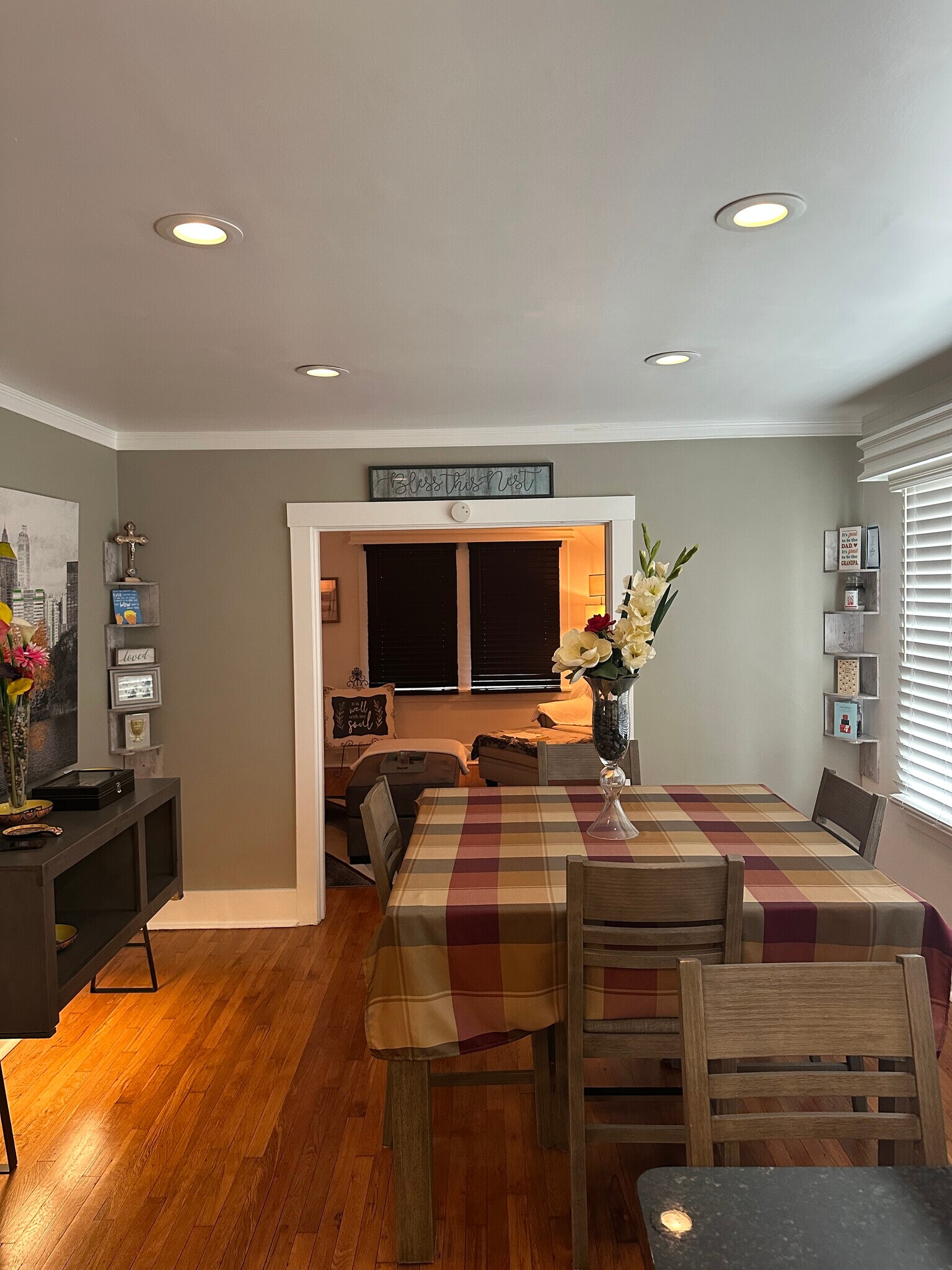 Dining-room - 3342 Bookman Ave