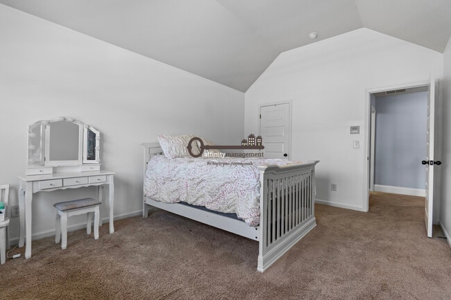 Building Photo - 362 Bowhunter Dr
