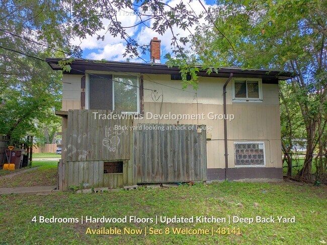Building Photo - 26433 Norfolk St