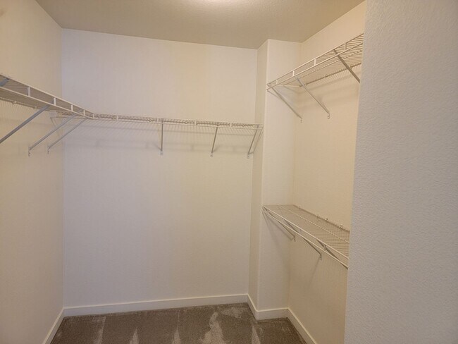 Building Photo - Stunning 3 Bedroom Rental - In Nevada Trails