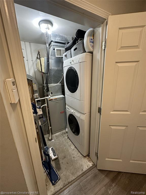 Building Photo - 2456 Woodward Ave