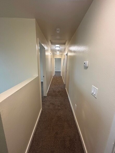 Building Photo - 401 W 105th St