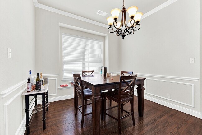 Building Photo - 12038 Big Springs Dr