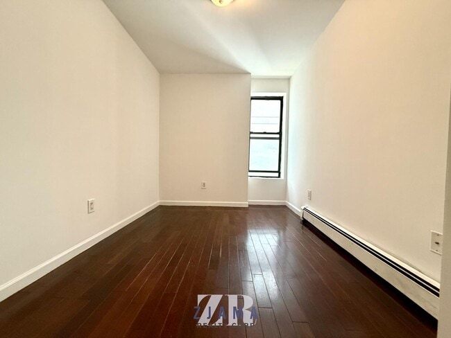 Building Photo - 461 DeKalb Ave