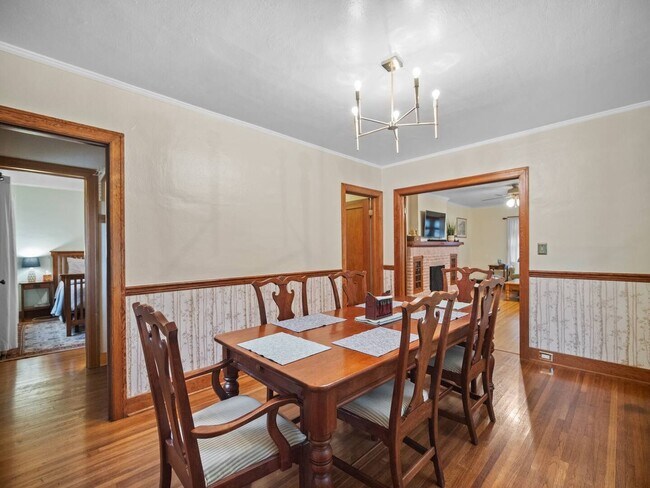 Building Photo - Charming 3-Bedroom Home in Downtown Spokane