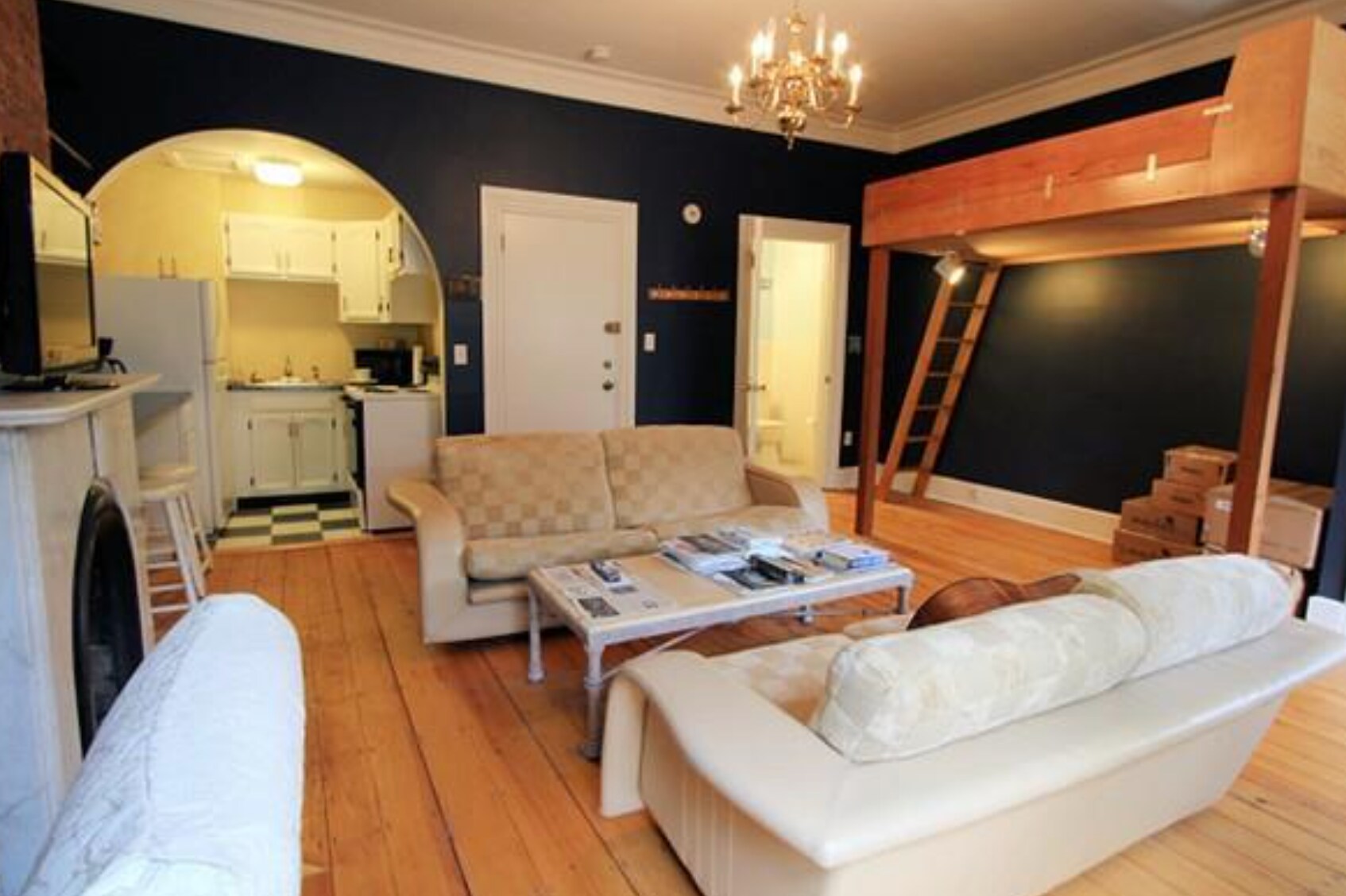 Building Photo - 85 Marlborough St