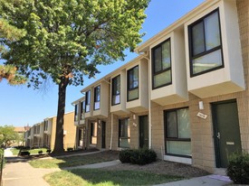 EastView Station Townhomes - EastView on the Avenue