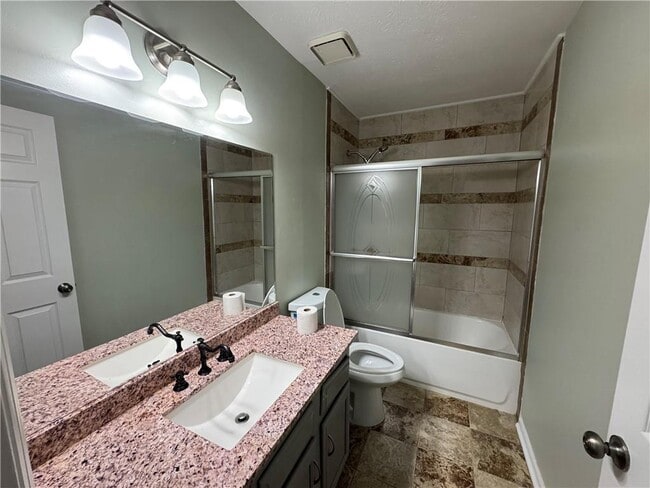 Building Photo - 4895 Evergreen Valley Way
