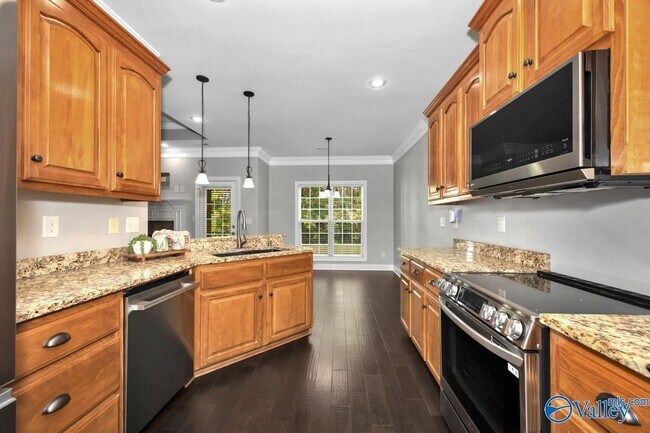 Building Photo - 108 Blackwood Dr NW