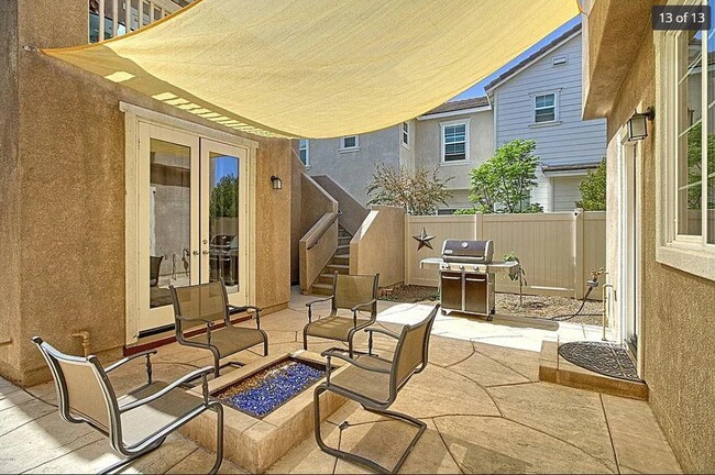 Building Photo - 704 Owens River Dr