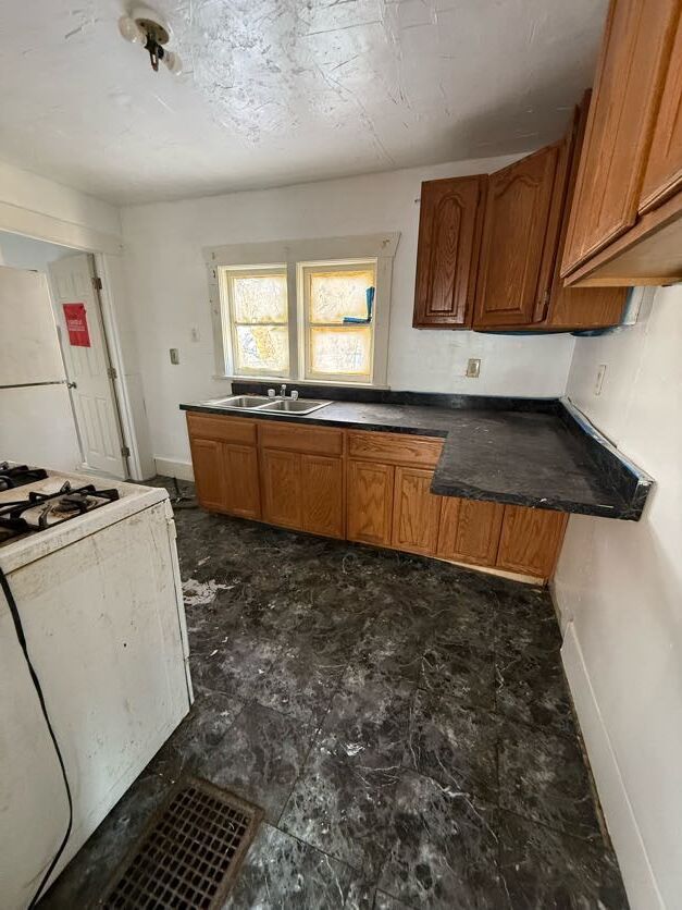 Building Photo - Why Rent when you could Own for less