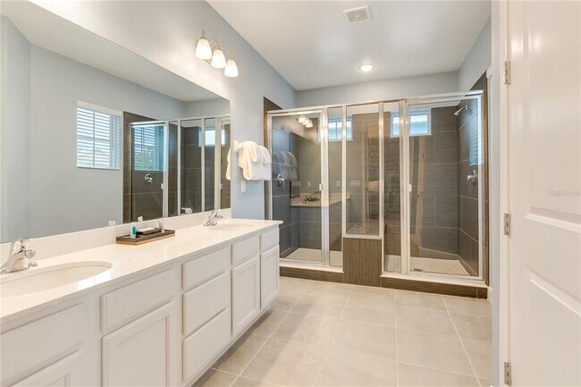 Building Photo - 1468 Fairview Cir
