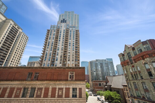 Building Photo - 30 W Erie St