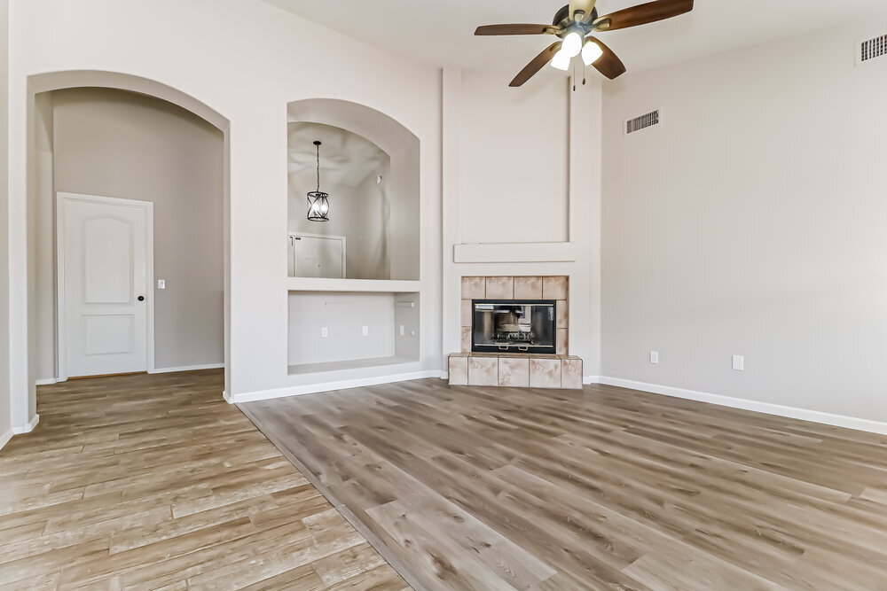 Building Photo - 17205 N Chance Dr