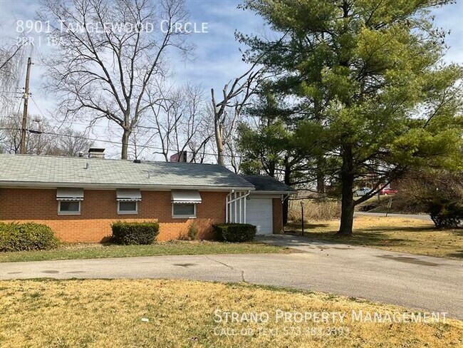 Building Photo - 8901 Tanglewood Cir