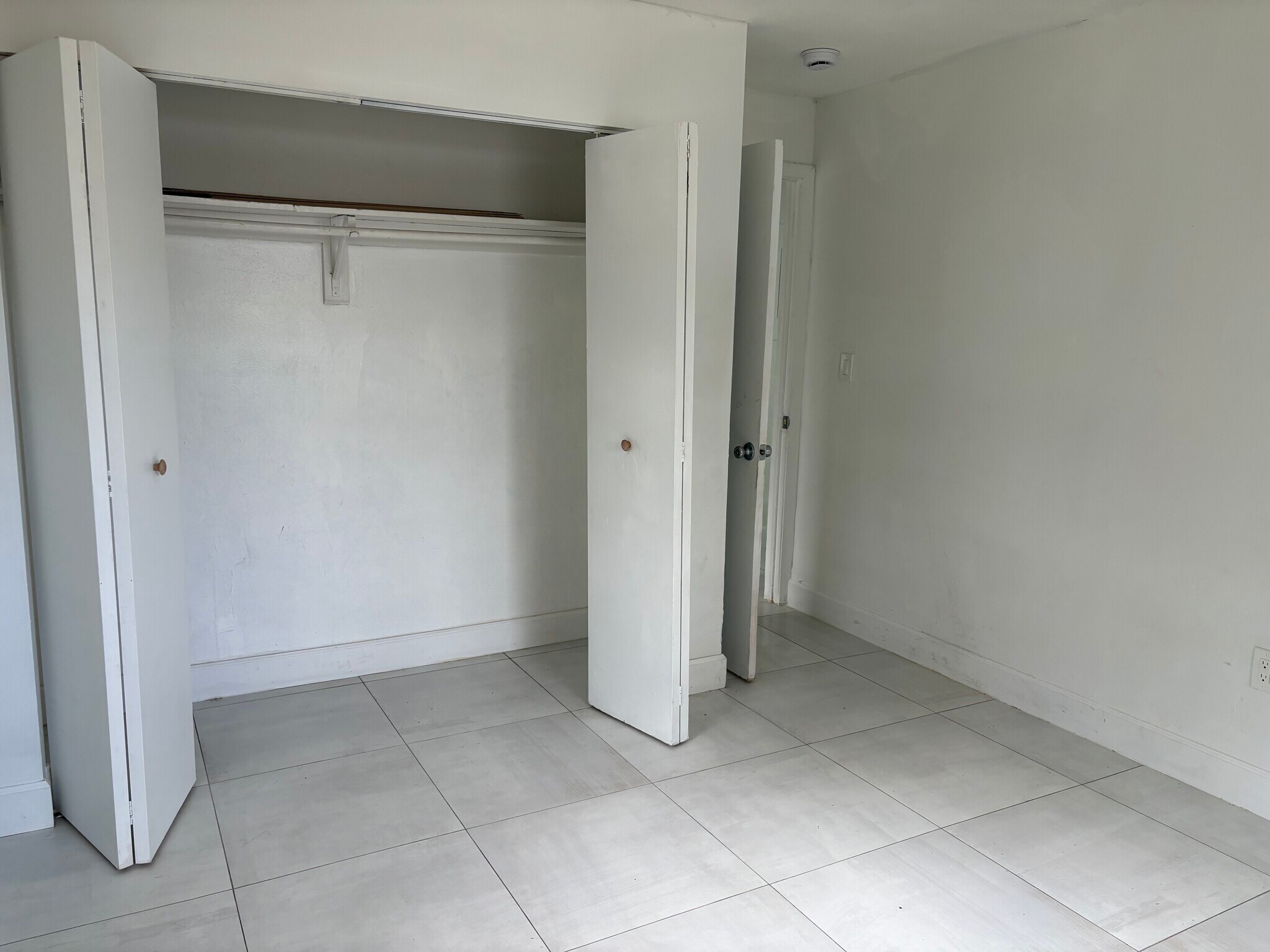 Building Photo - 170 NW 58th St