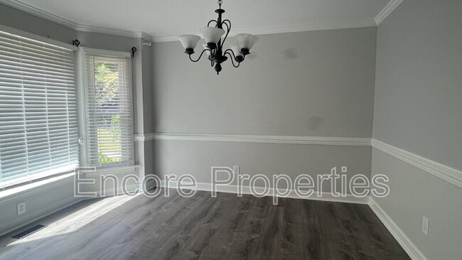 Building Photo - 8112 Stillbreeze Dr