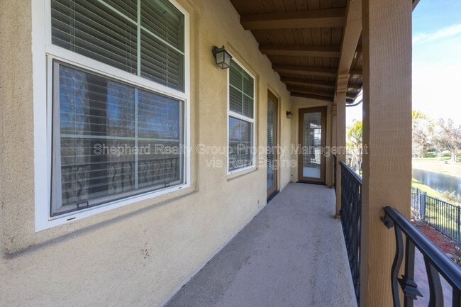 Building Photo - 2985 Breezy Meadow Cir