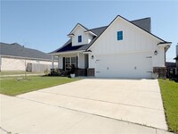 Building Photo - 5930 Eldora Dr