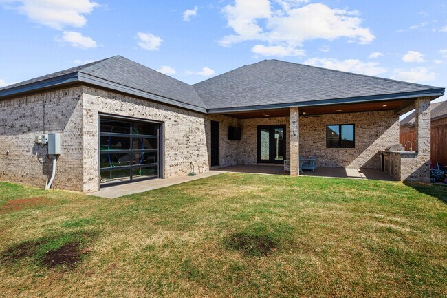 Building Photo - Luxury Home in Kelsey Park