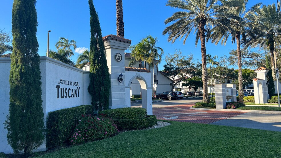 Building Photo - 735 SW 148th Ave