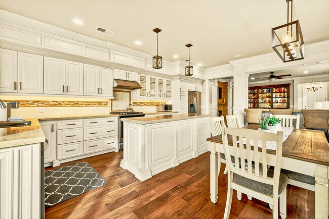 Building Photo - 81543 Avenida Celaya