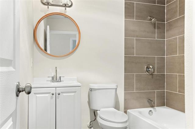 Building Photo - 1611 Cascade St