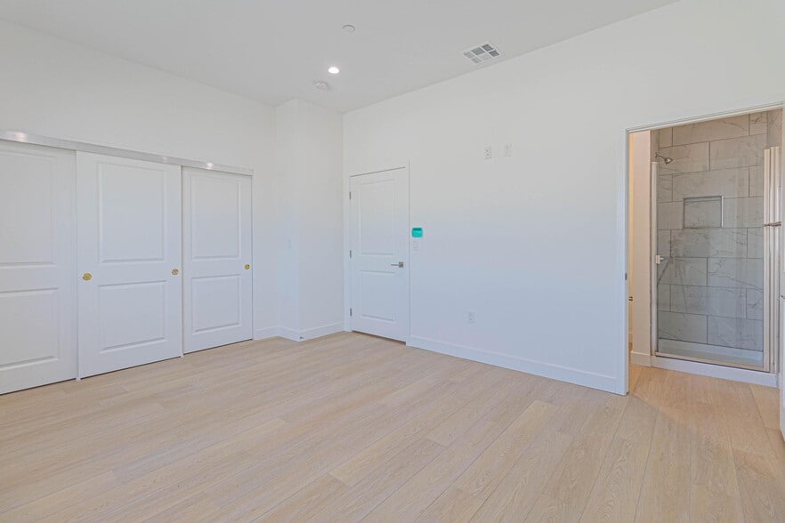 Building Photo - 11311 Hawthorne Blvd