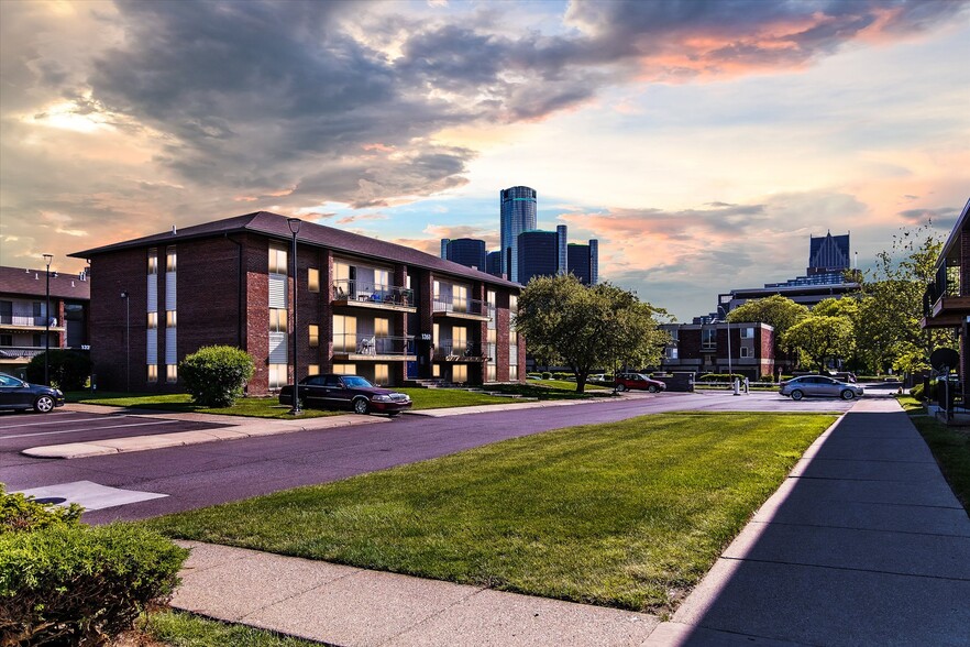 Primary Photo - Lafayette Park Place - Detroit, MI